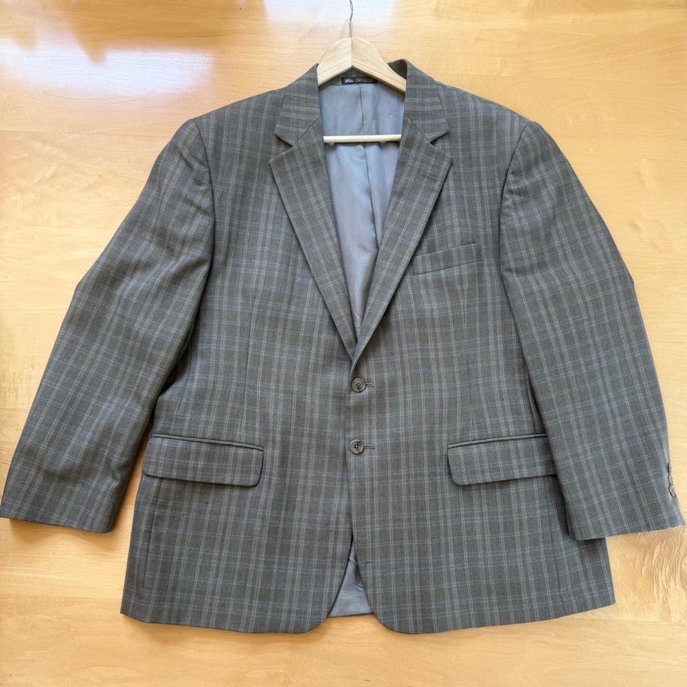 Hardwick Clothes Tanish Gray Plaid Men's Sport Coat